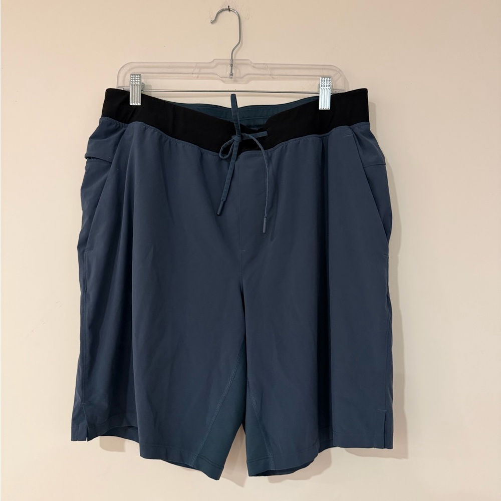 Lululemon athletica Men's Blue Drawstring Performance Shorts size XL
